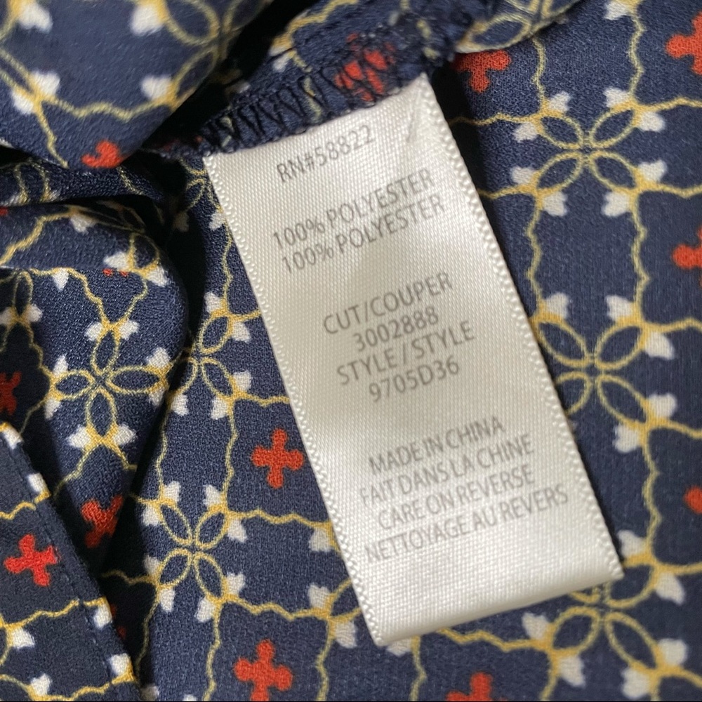 Max Studio Geo Print Flutter Sleeve Blouse - image 6